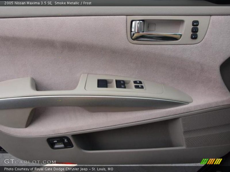 Smoke Metallic / Frost 2005 Nissan Maxima 3.5 SE