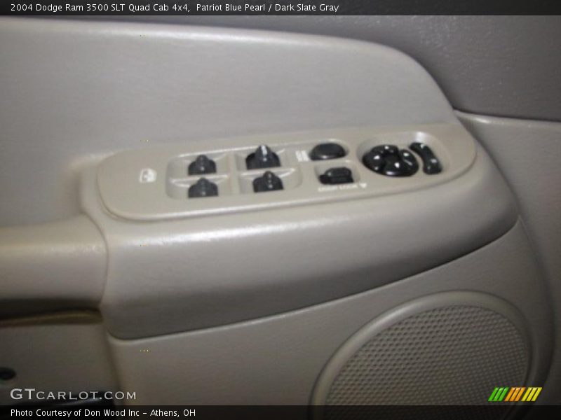 Patriot Blue Pearl / Dark Slate Gray 2004 Dodge Ram 3500 SLT Quad Cab 4x4