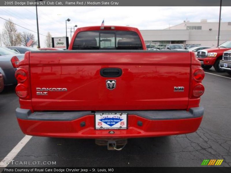 Flame Red / Medium Slate Gray 2005 Dodge Dakota SLT Club Cab