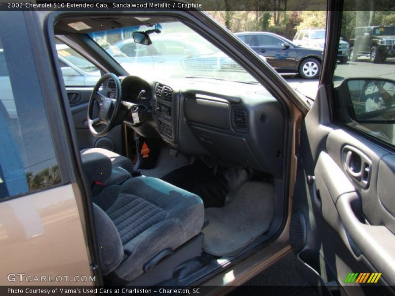 Sandalwood Metallic / Graphite 2002 Chevrolet S10 Extended Cab