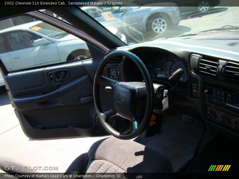 Sandalwood Metallic / Graphite 2002 Chevrolet S10 Extended Cab