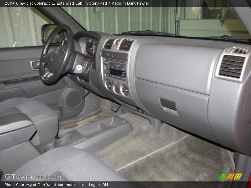 Victory Red / Medium Dark Pewter 2004 Chevrolet Colorado LS Extended Cab