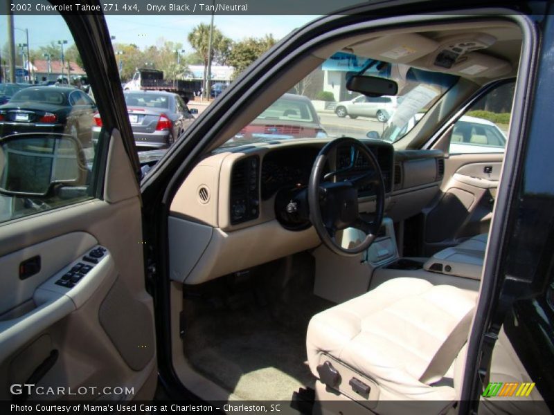 Onyx Black / Tan/Neutral 2002 Chevrolet Tahoe Z71 4x4