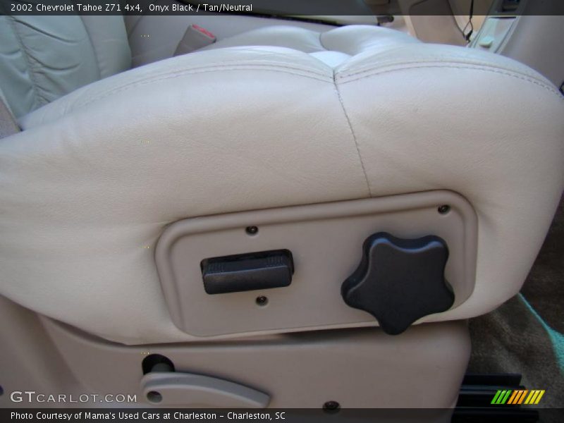 Onyx Black / Tan/Neutral 2002 Chevrolet Tahoe Z71 4x4