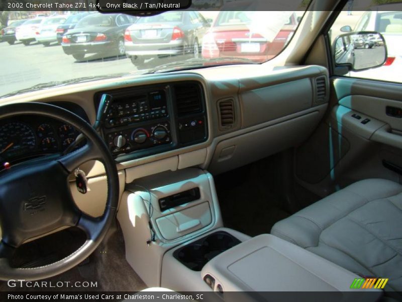Onyx Black / Tan/Neutral 2002 Chevrolet Tahoe Z71 4x4