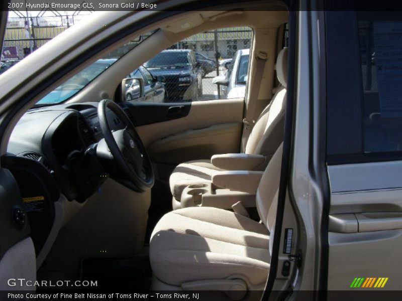 Sonora Gold / Beige 2007 Hyundai Entourage GLS