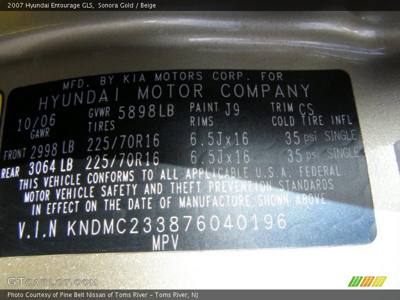 Sonora Gold / Beige 2007 Hyundai Entourage GLS