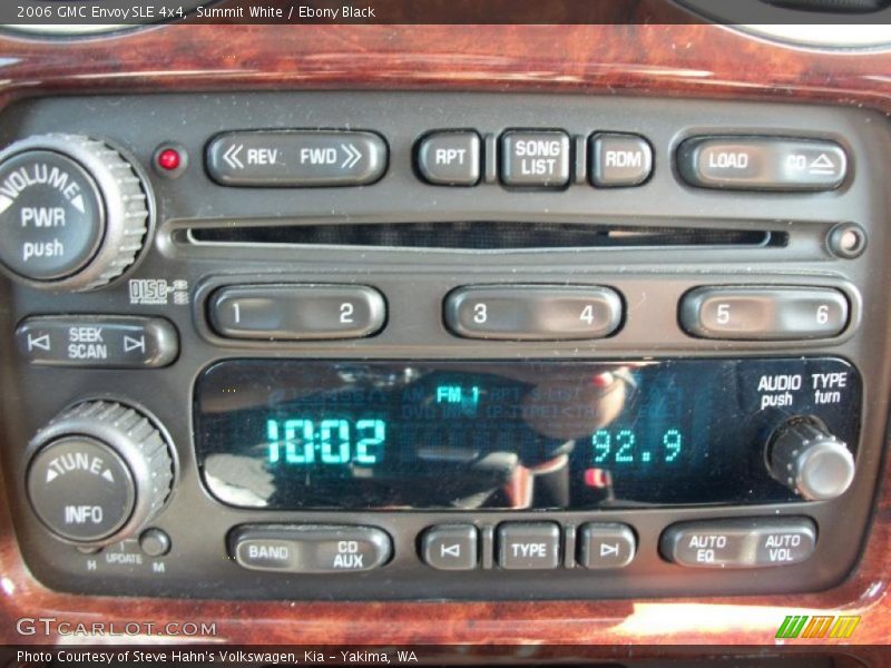 Summit White / Ebony Black 2006 GMC Envoy SLE 4x4