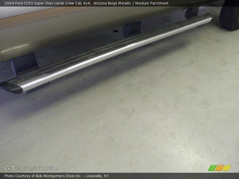Arizona Beige Metallic / Medium Parchment 2004 Ford F250 Super Duty Lariat Crew Cab 4x4