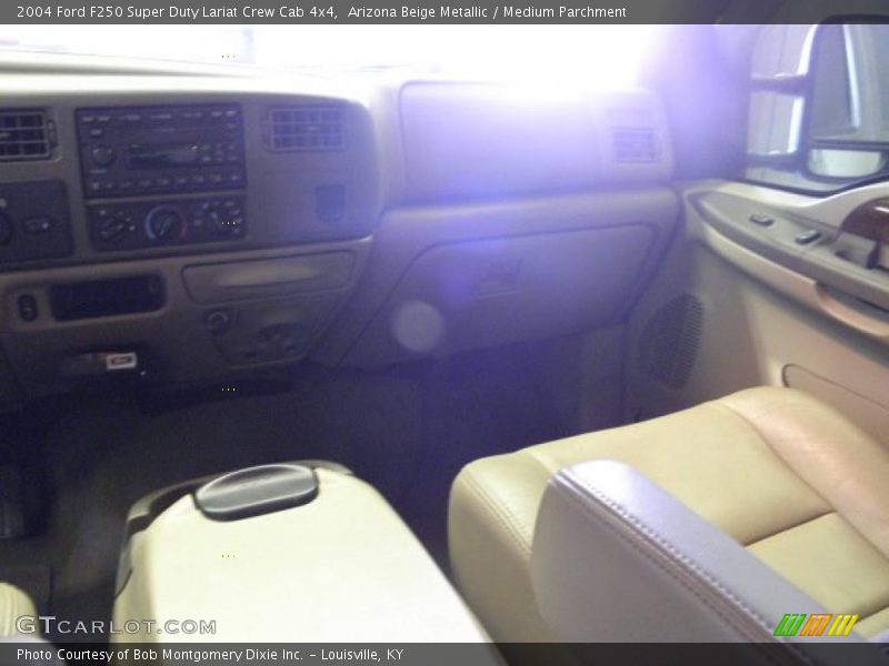 Arizona Beige Metallic / Medium Parchment 2004 Ford F250 Super Duty Lariat Crew Cab 4x4