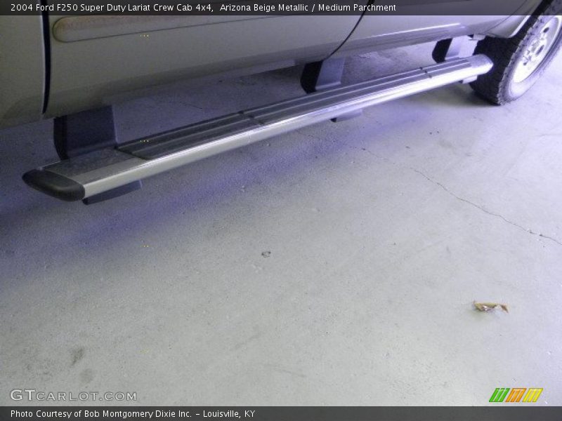 Arizona Beige Metallic / Medium Parchment 2004 Ford F250 Super Duty Lariat Crew Cab 4x4