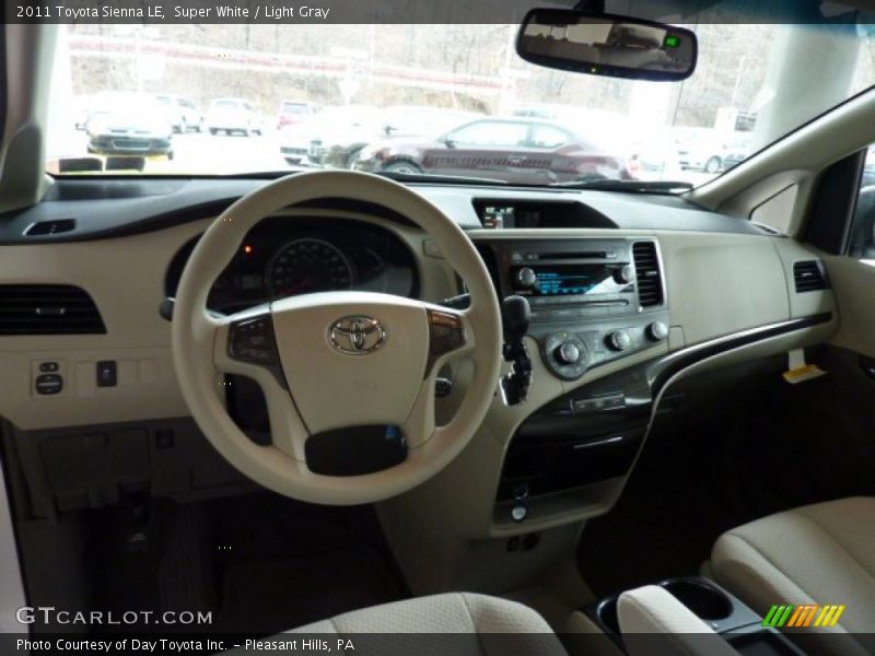 Super White / Light Gray 2011 Toyota Sienna LE