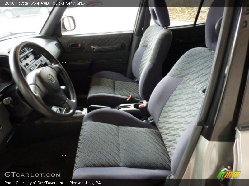  2000 RAV4 4WD Gray Interior
