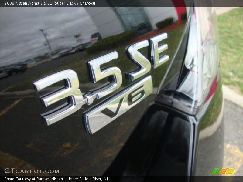 Super Black / Charcoal 2008 Nissan Altima 3.5 SE