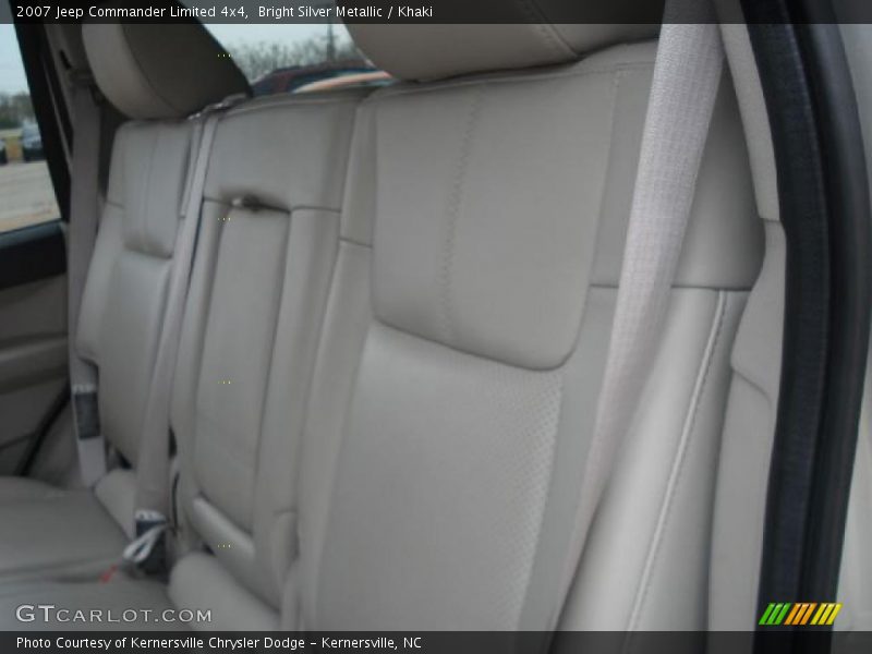 Bright Silver Metallic / Khaki 2007 Jeep Commander Limited 4x4