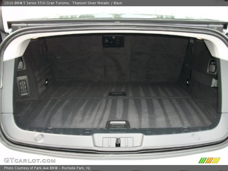  2010 5 Series 550i Gran Turismo Trunk
