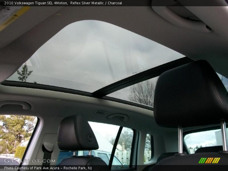 Reflex Silver Metallic / Charcoal 2010 Volkswagen Tiguan SEL 4Motion