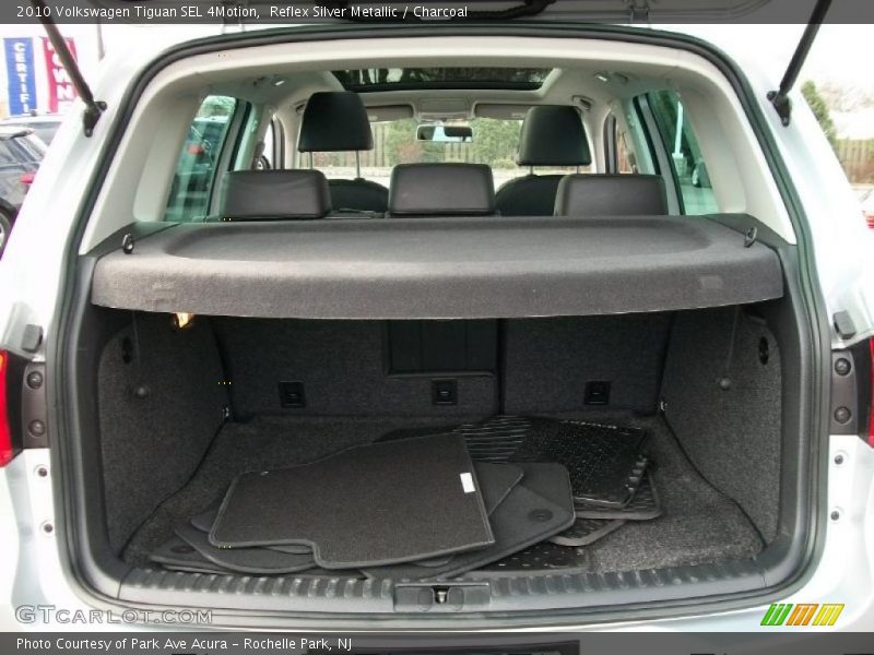 Reflex Silver Metallic / Charcoal 2010 Volkswagen Tiguan SEL 4Motion