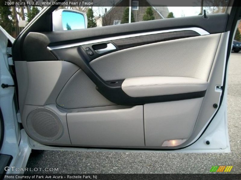 White Diamond Pearl / Taupe 2008 Acura TL 3.2