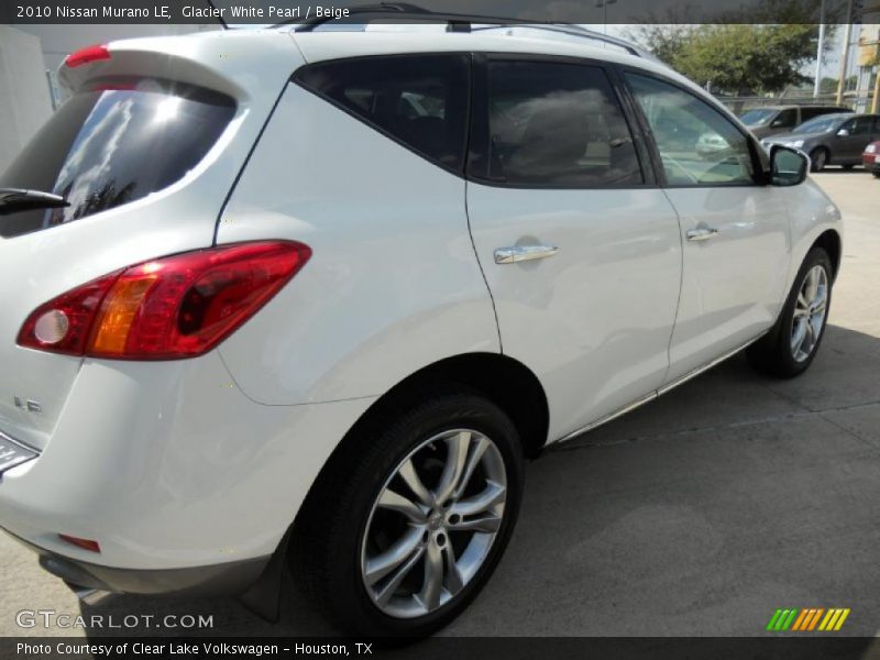 Glacier White Pearl / Beige 2010 Nissan Murano LE