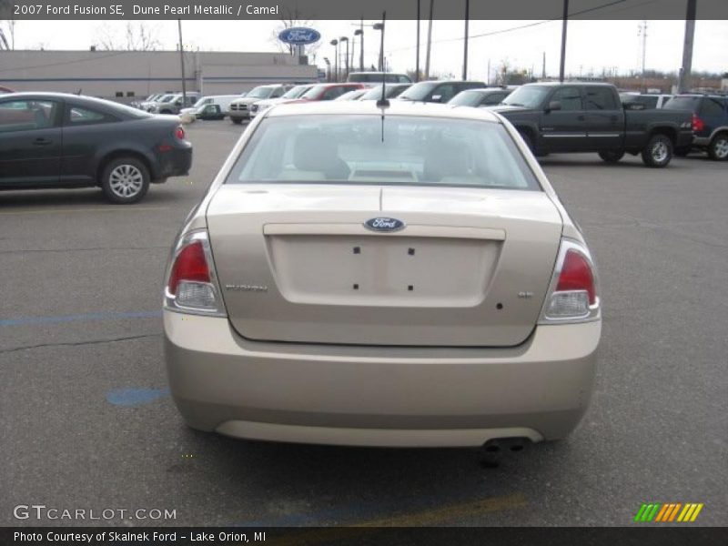 Dune Pearl Metallic / Camel 2007 Ford Fusion SE