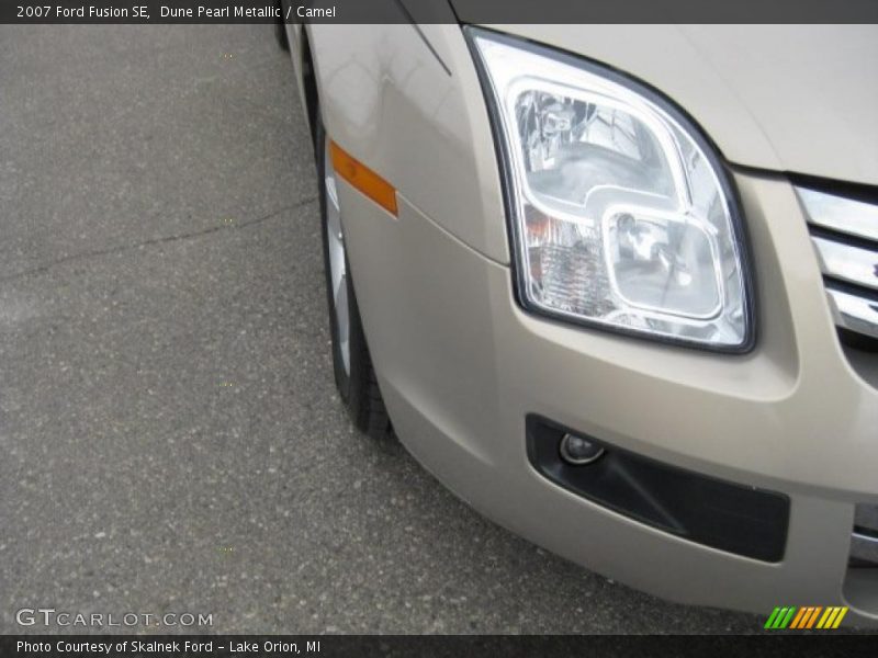 Dune Pearl Metallic / Camel 2007 Ford Fusion SE