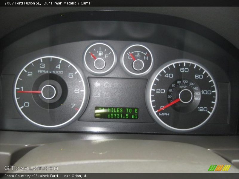 Dune Pearl Metallic / Camel 2007 Ford Fusion SE