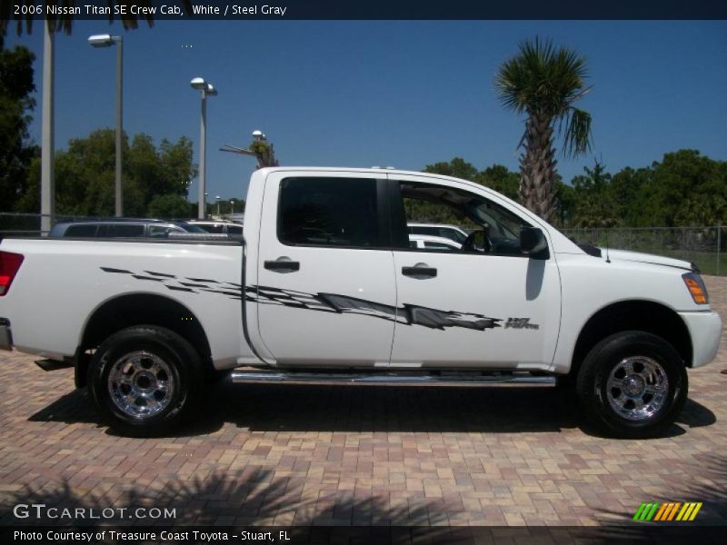 White / Steel Gray 2006 Nissan Titan SE Crew Cab