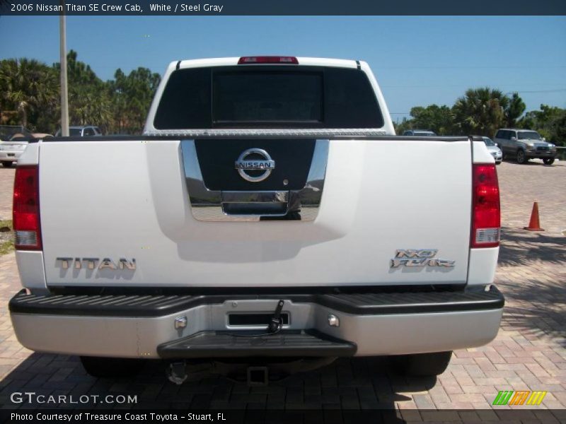 White / Steel Gray 2006 Nissan Titan SE Crew Cab