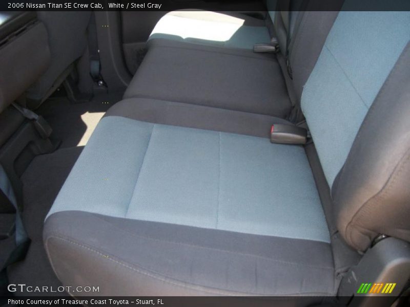White / Steel Gray 2006 Nissan Titan SE Crew Cab
