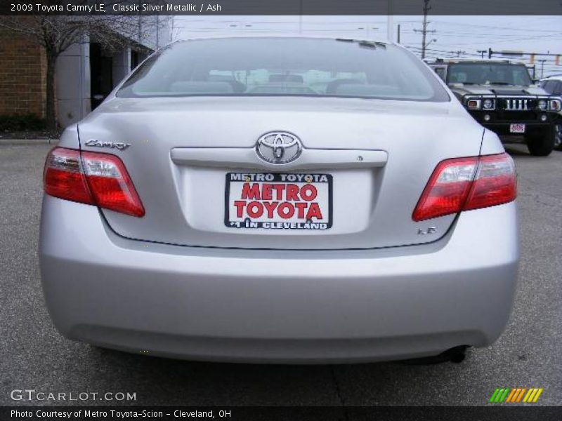 Classic Silver Metallic / Ash 2009 Toyota Camry LE