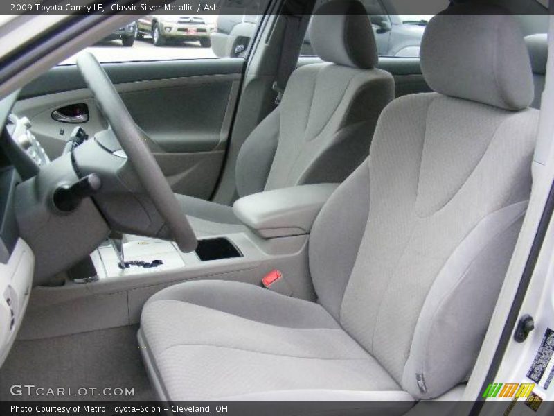 Classic Silver Metallic / Ash 2009 Toyota Camry LE