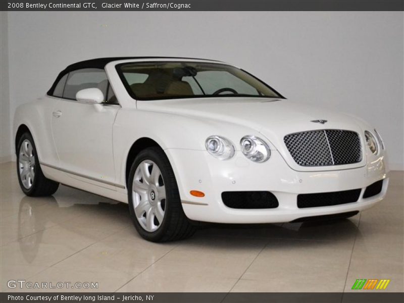 Front 3/4 View of 2008 Continental GTC 