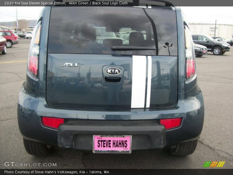 Alien Green / Black Soul Logo Cloth 2010 Kia Soul Denim Special Edition