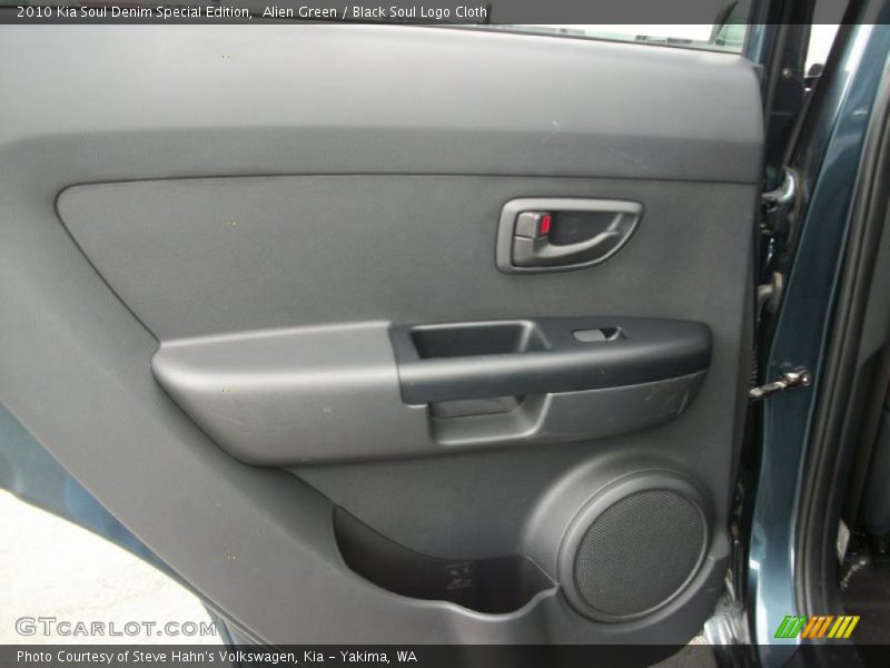 Door Panel of 2010 Soul Denim Special Edition