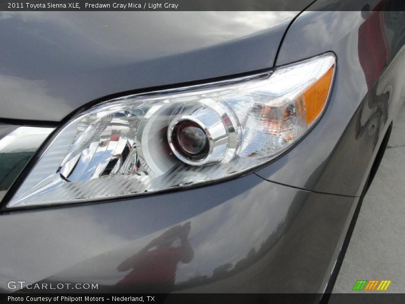 Predawn Gray Mica / Light Gray 2011 Toyota Sienna XLE