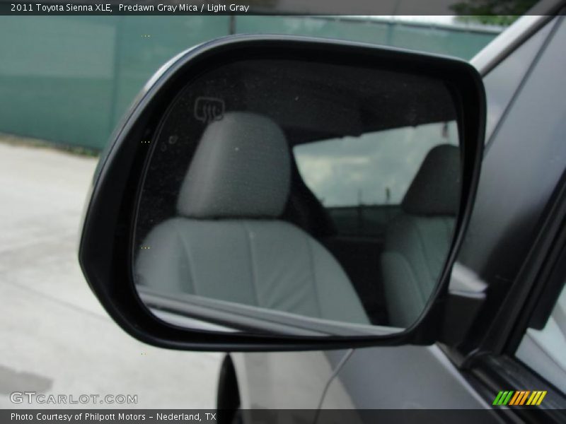 Predawn Gray Mica / Light Gray 2011 Toyota Sienna XLE