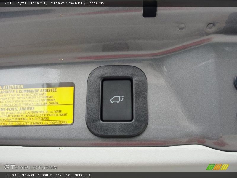 Predawn Gray Mica / Light Gray 2011 Toyota Sienna XLE
