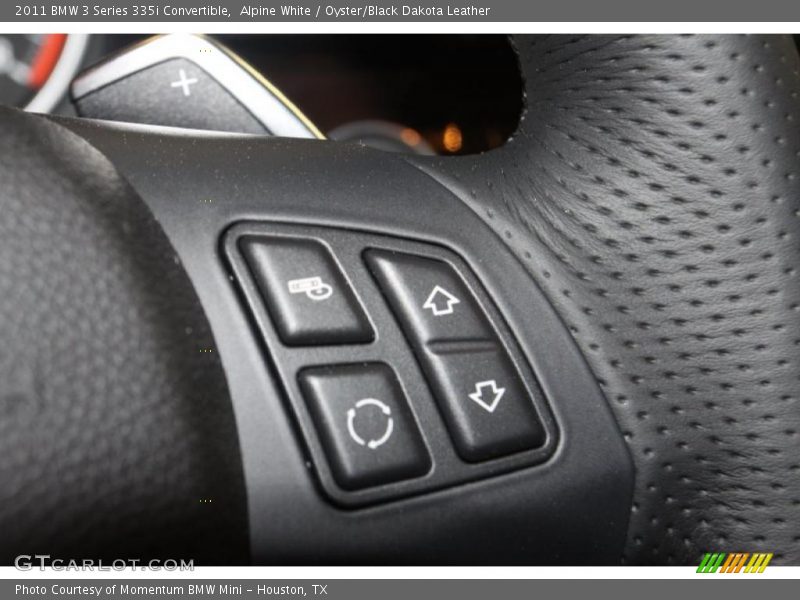 Controls of 2011 3 Series 335i Convertible