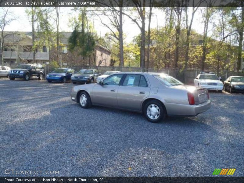 Cashmere / Oatmeal 2001 Cadillac DeVille Sedan