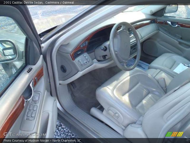 Cashmere / Oatmeal 2001 Cadillac DeVille Sedan