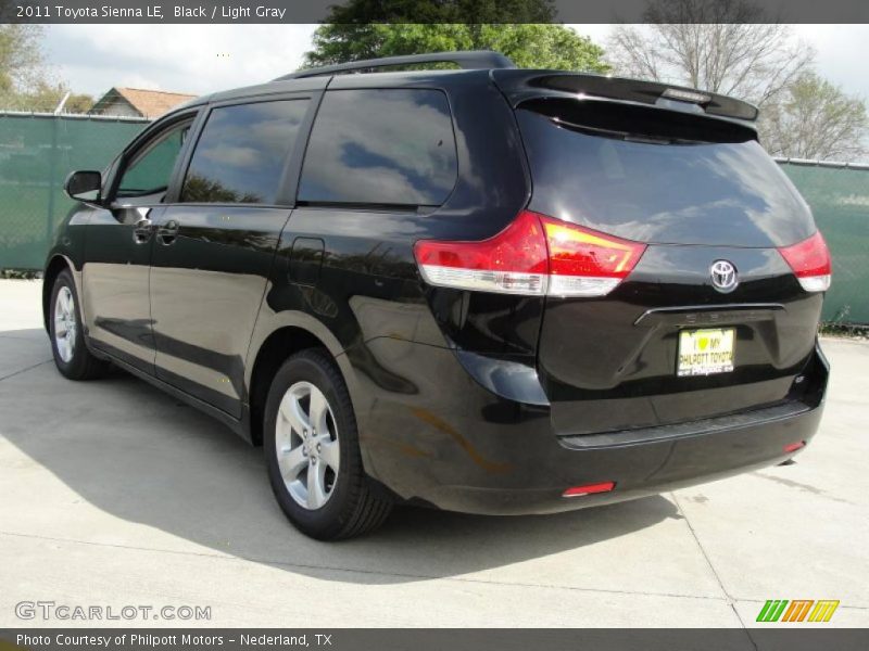 Black / Light Gray 2011 Toyota Sienna LE