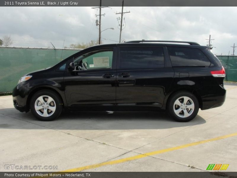 Black / Light Gray 2011 Toyota Sienna LE