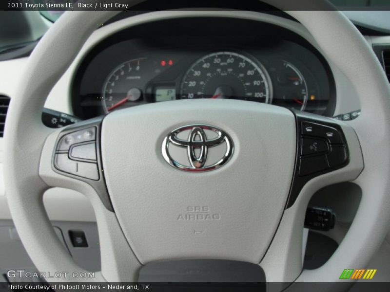Black / Light Gray 2011 Toyota Sienna LE