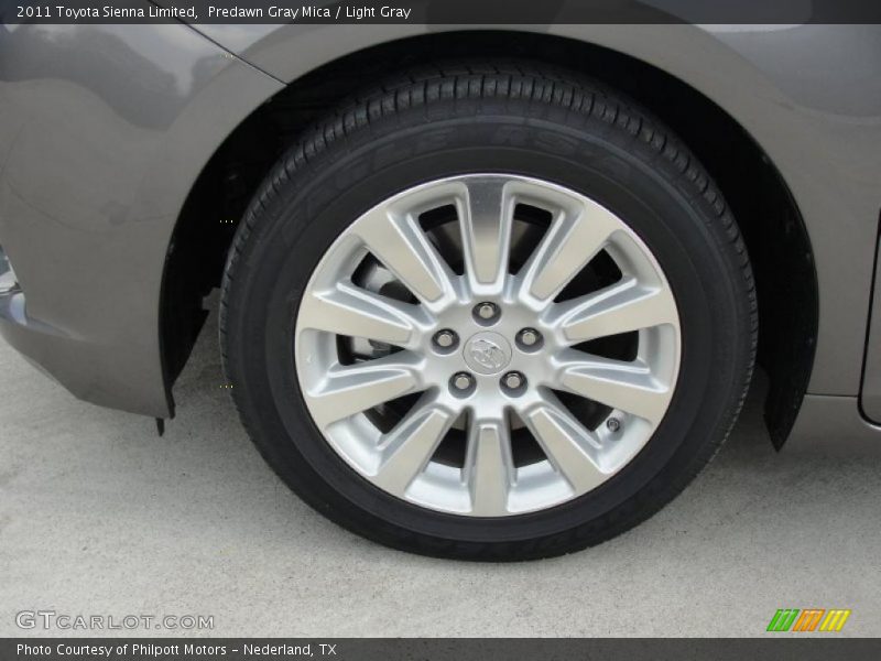 Predawn Gray Mica / Light Gray 2011 Toyota Sienna Limited