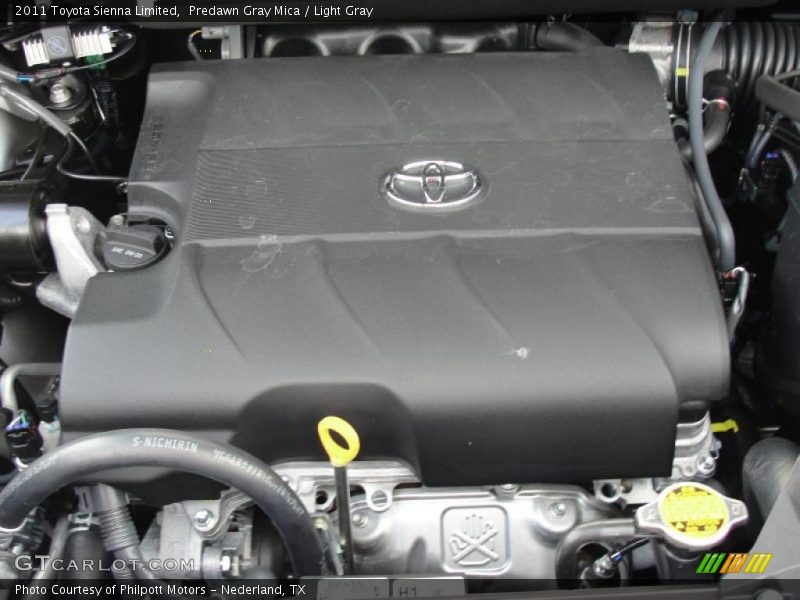 Predawn Gray Mica / Light Gray 2011 Toyota Sienna Limited