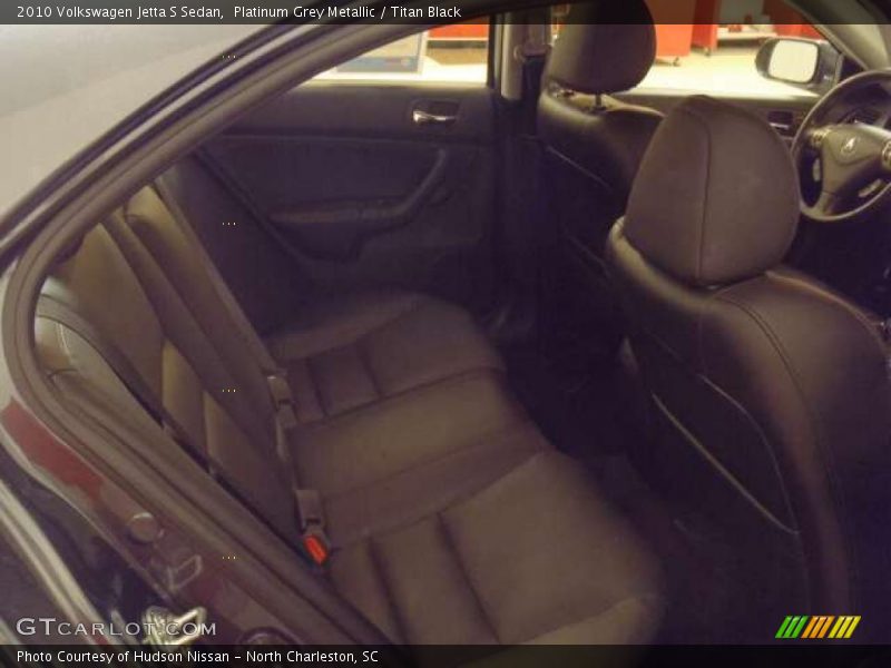 Platinum Grey Metallic / Titan Black 2010 Volkswagen Jetta S Sedan