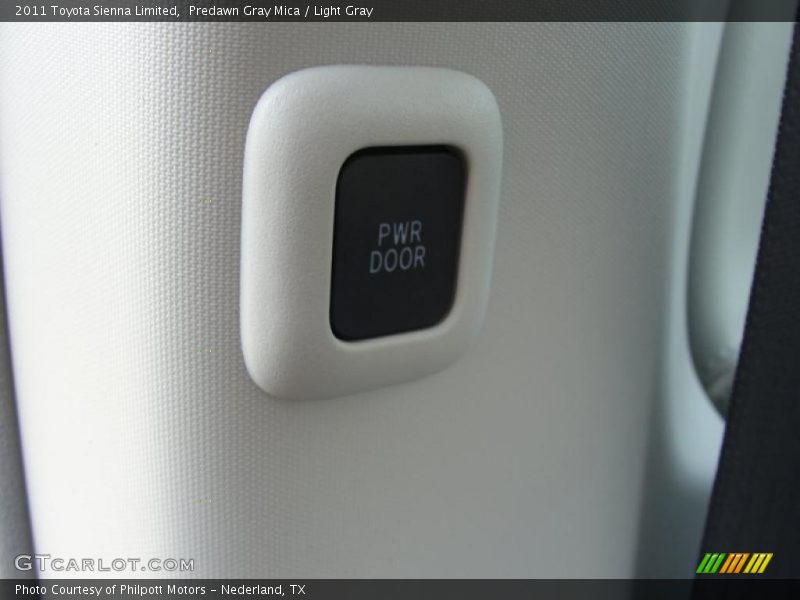 Predawn Gray Mica / Light Gray 2011 Toyota Sienna Limited