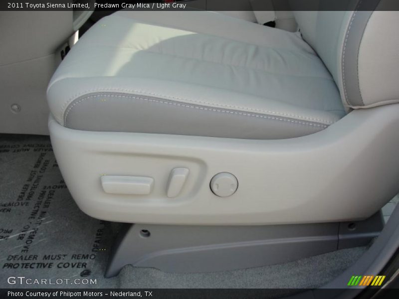 Predawn Gray Mica / Light Gray 2011 Toyota Sienna Limited