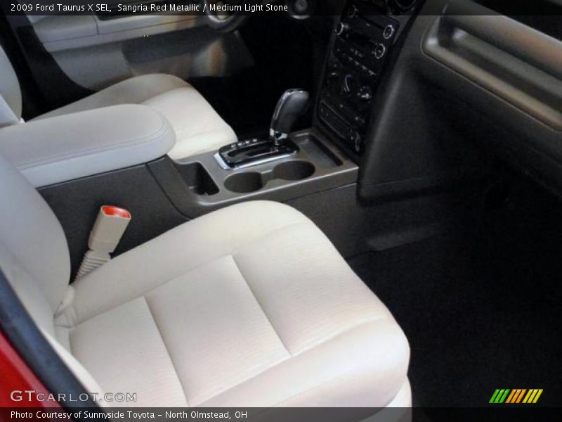 Sangria Red Metallic / Medium Light Stone 2009 Ford Taurus X SEL
